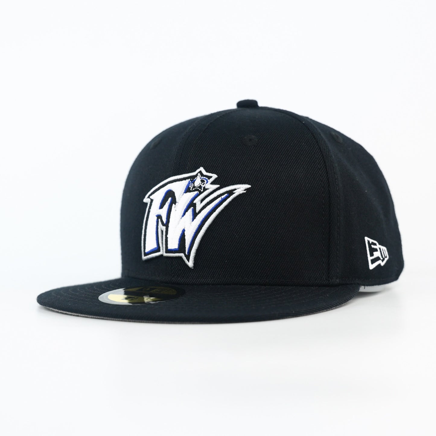 FW STAR FITTED BLACK