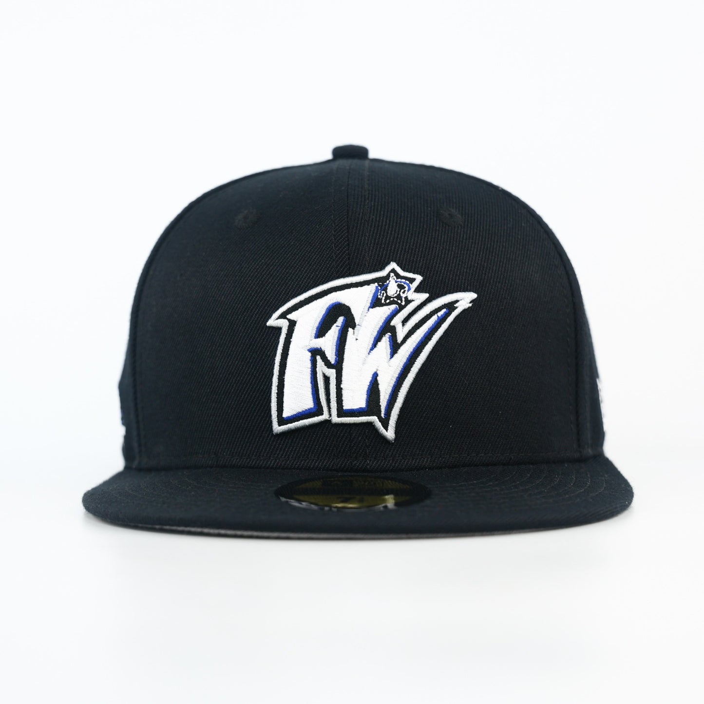FW STAR FITTED BLACK