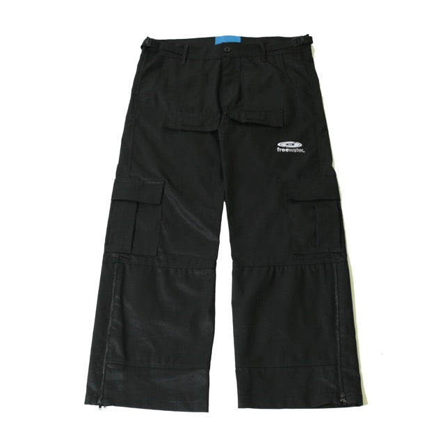 DISC CARGO PANTS - BLACK (WHITE LOGO)